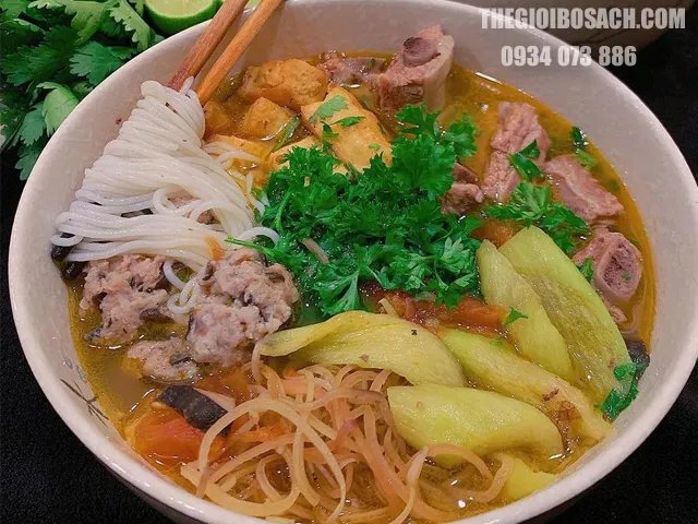 Bún sườn bò